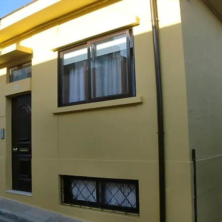 The Yellow House 3 Σπίτι διακοπών *