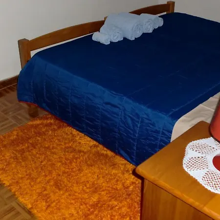 Feriehus The Yellow House 3