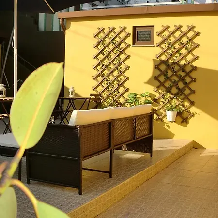 The Yellow House 3 度假居